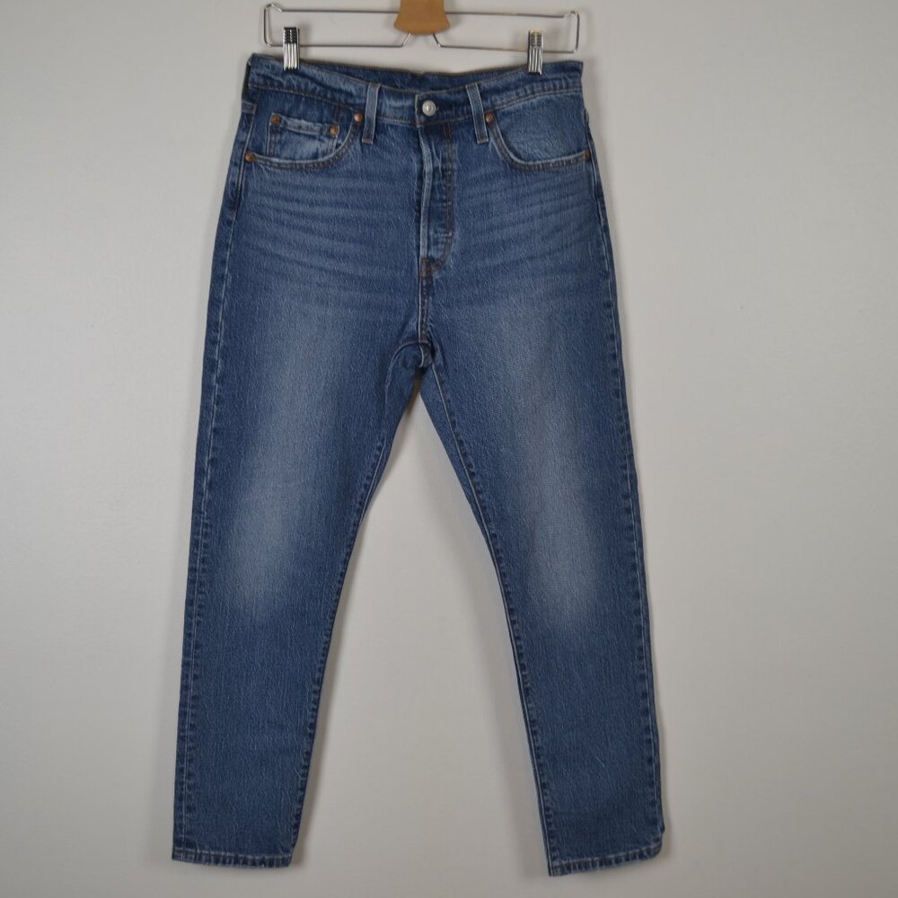 Levis 501 S Skinny Button Fly Mens 29/28 Slight Stress 5 Pocket Blue Denim Jeans